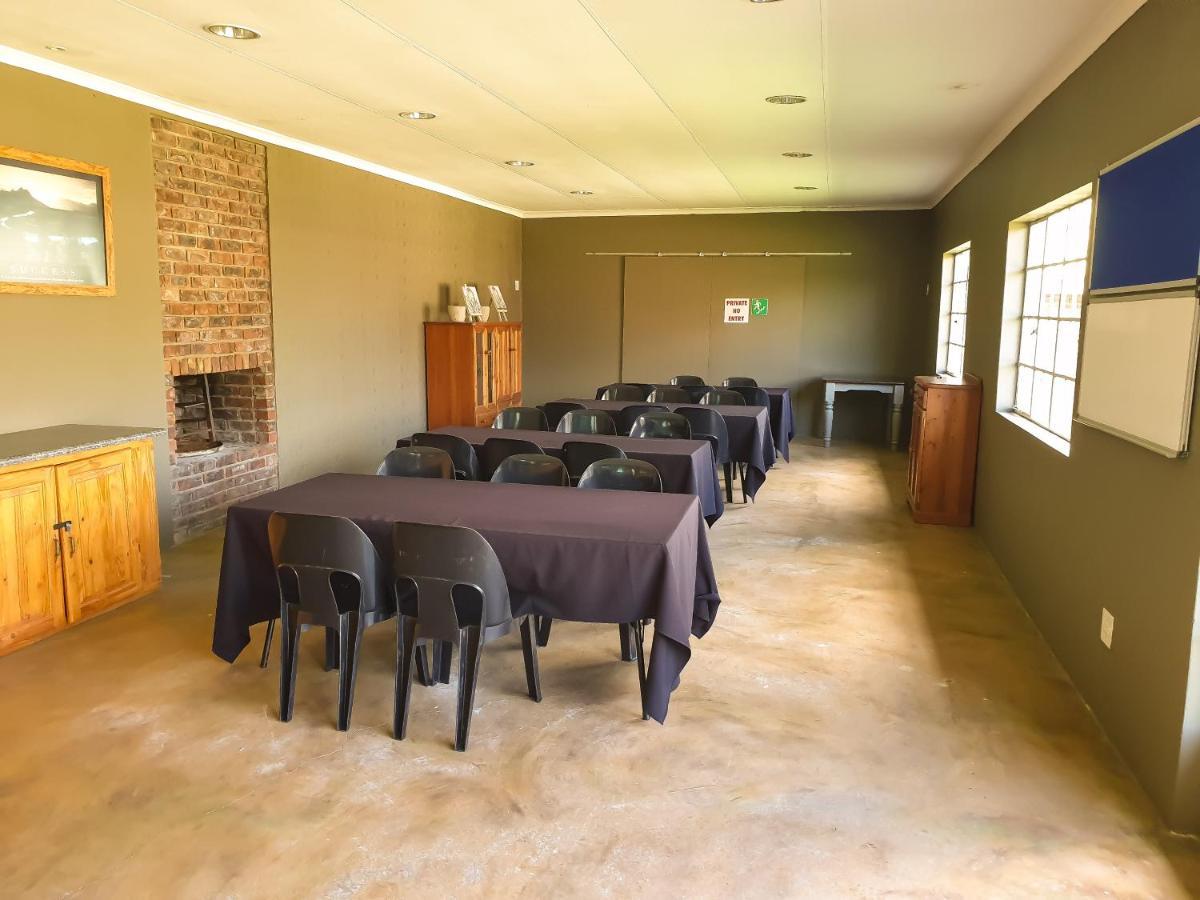 The Outpost Dullstroom Bagian luar foto